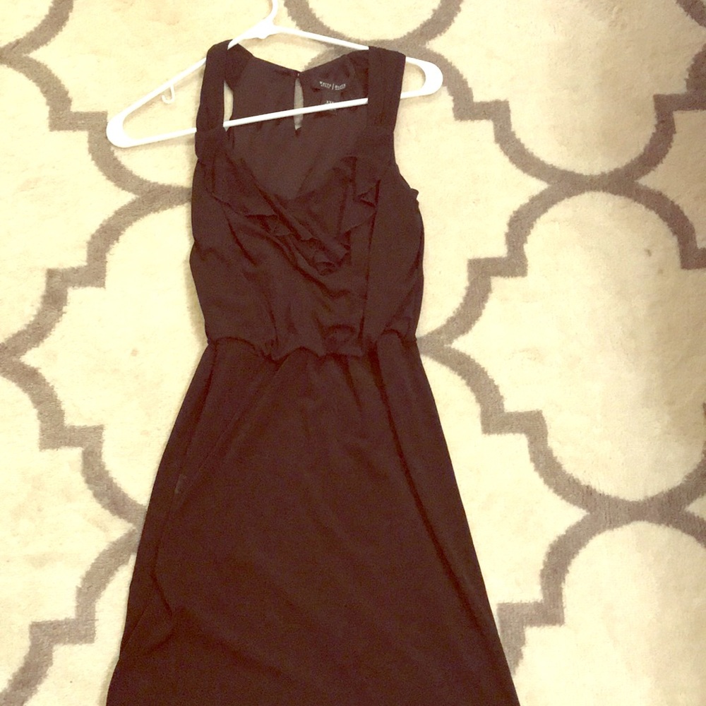 White House black market black dress